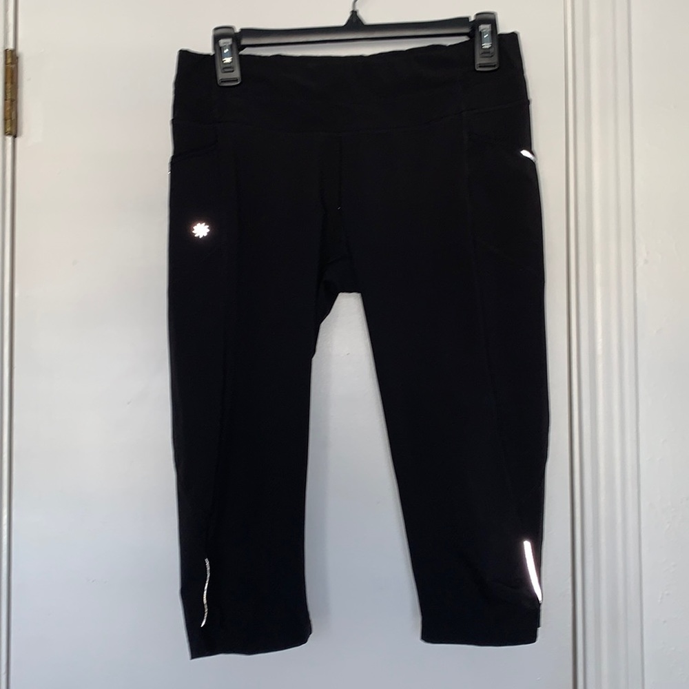 Athleta just below knee leggings